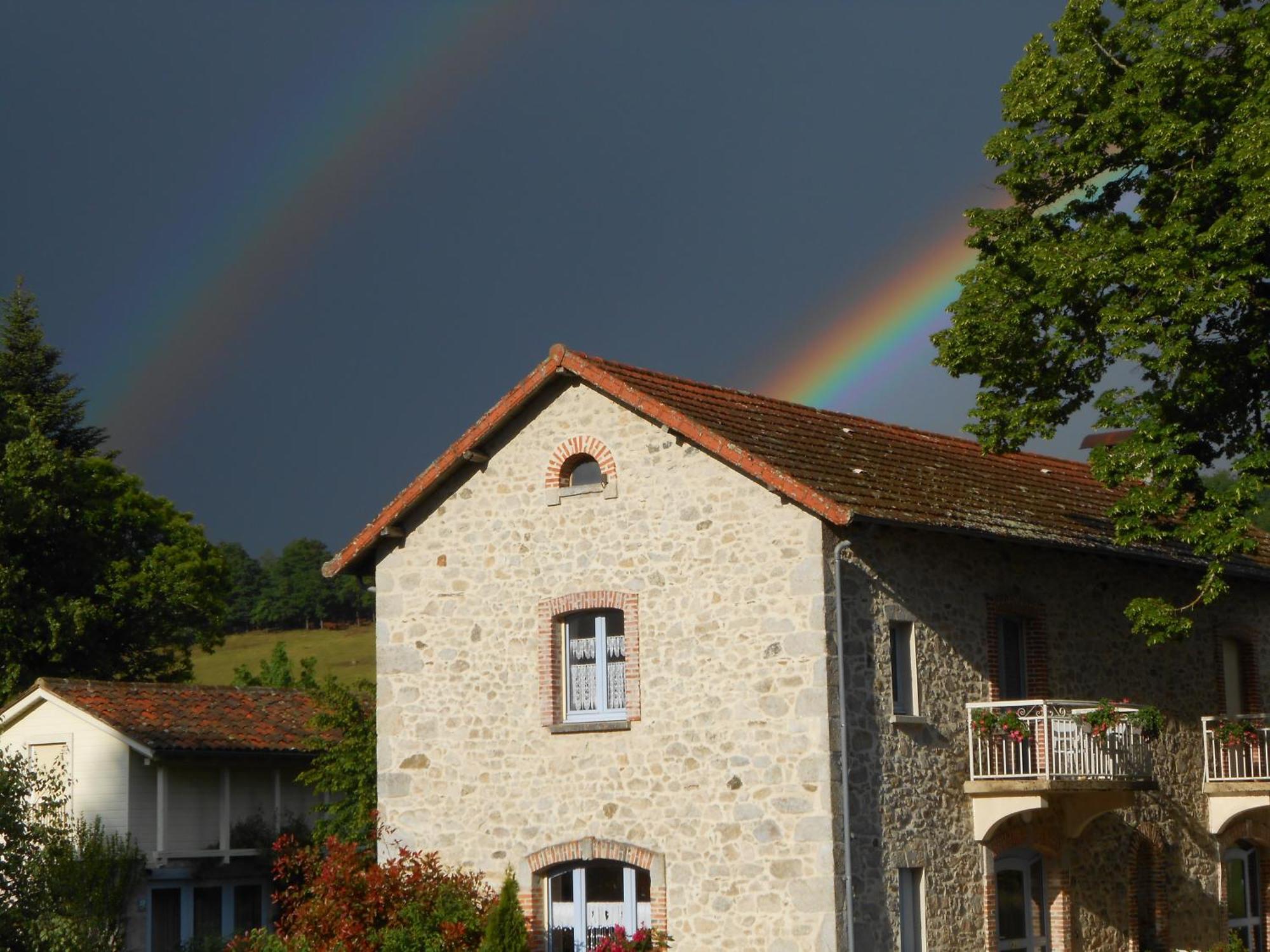 Les Maisons de Concasty Boisset  Chambre photo